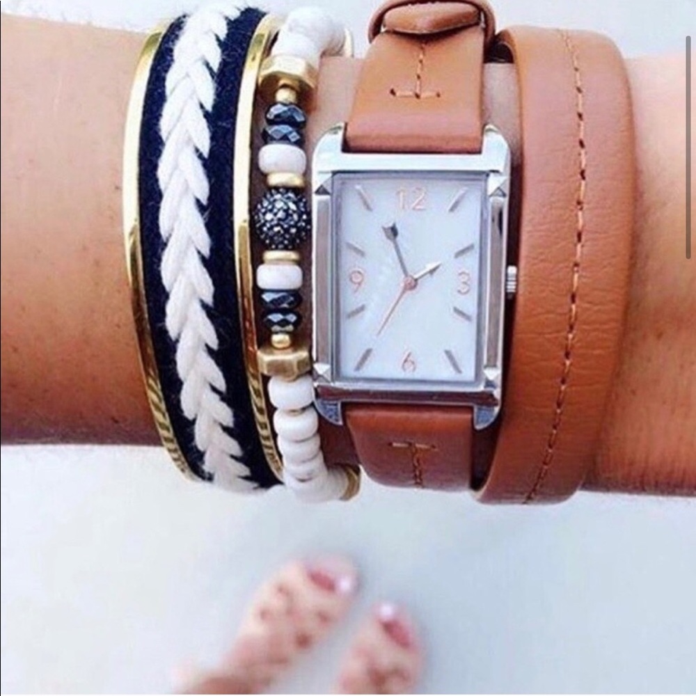 Stella & Dot | Dainty Gold Bracelet Hand-woven Black+White Illuminate Go… - Picture 4 of 10